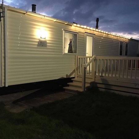 Two X 8 Berth Static Caravan On Lyons Robin Hood Rhyl North Wales Meliden 외부 사진