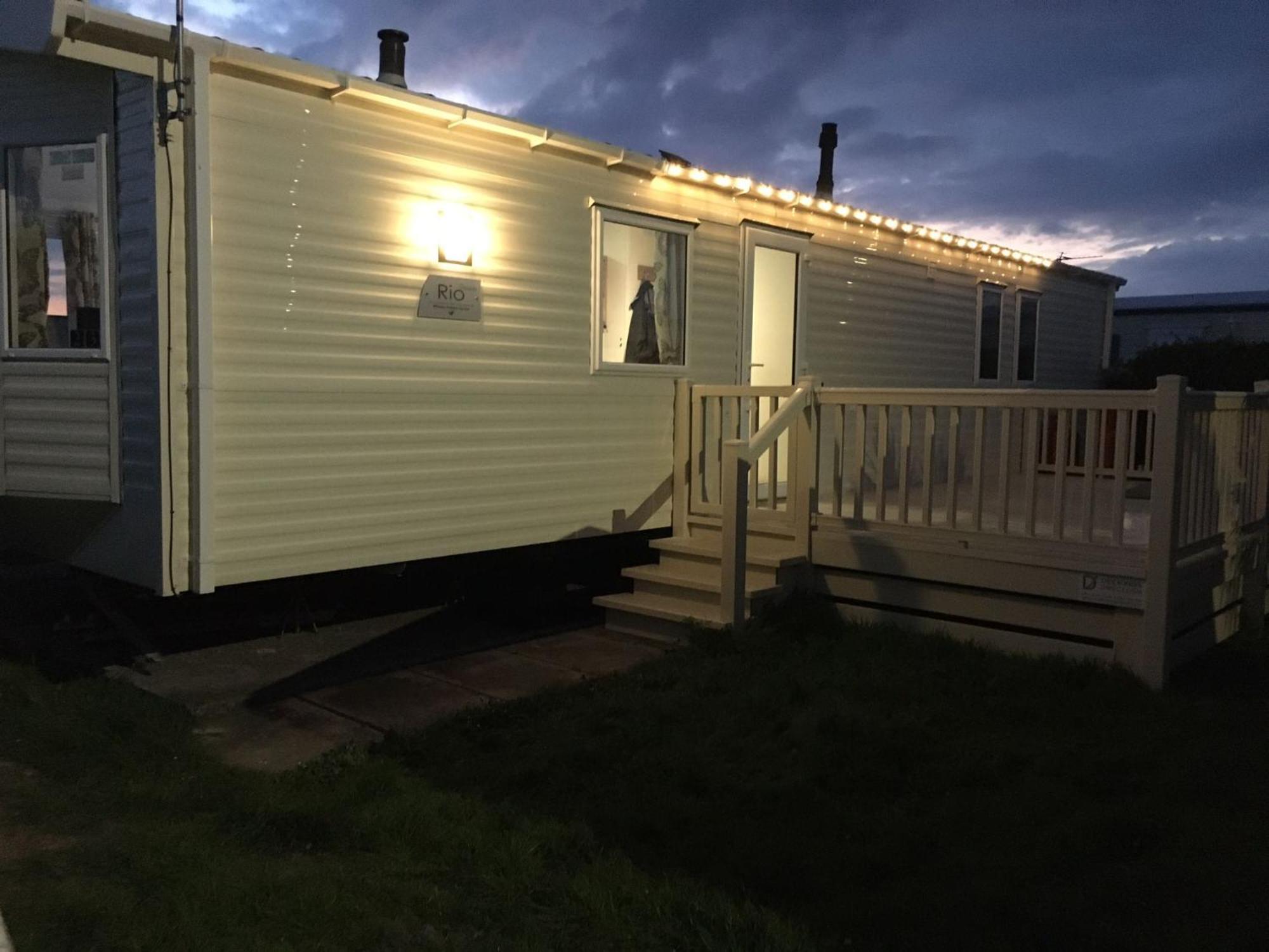 Two X 8 Berth Static Caravan On Lyons Robin Hood Rhyl North Wales Meliden 외부 사진